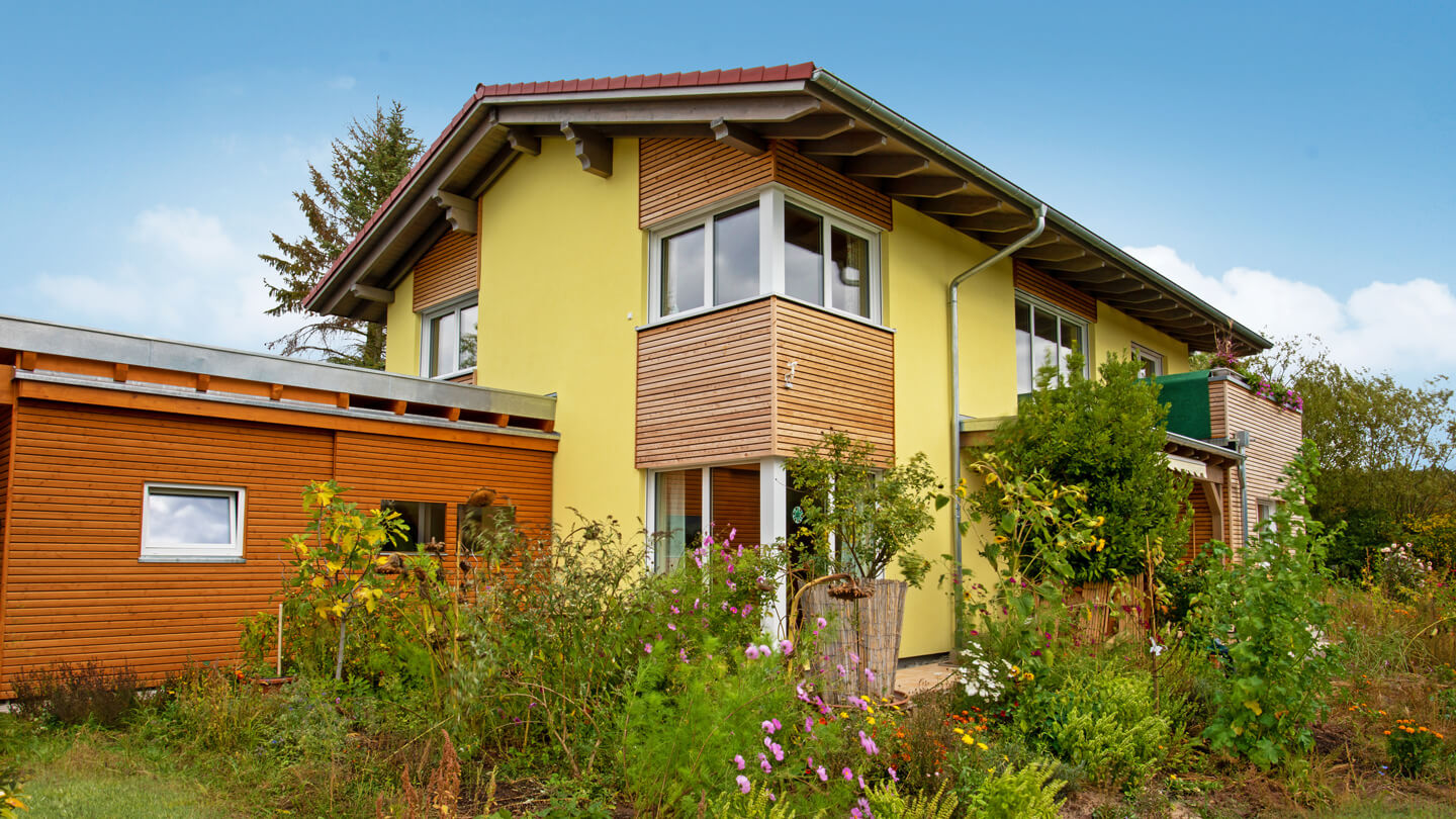 Das Försterhaus Gartenansicht